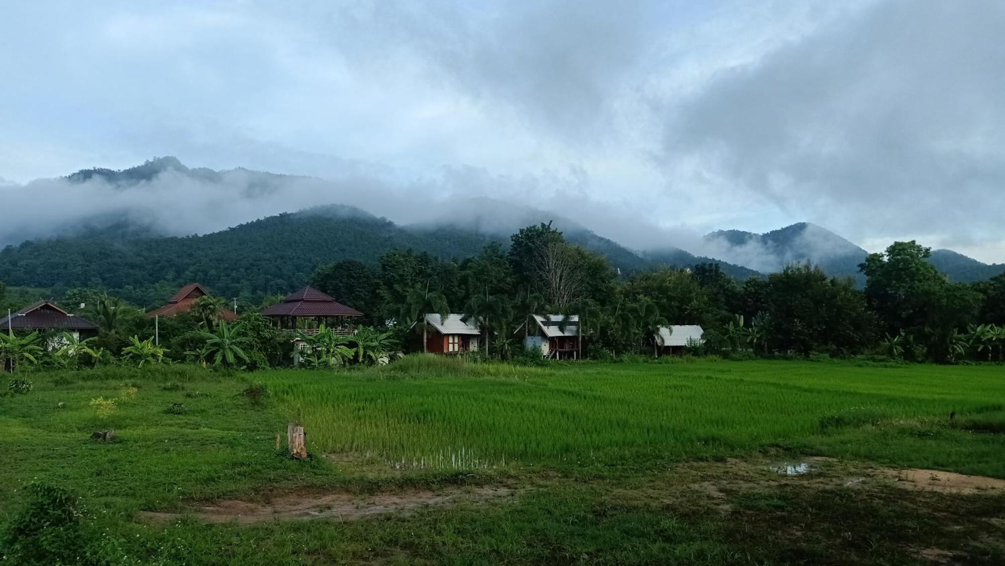Ing Doi Guest House Pai Buitenkant foto